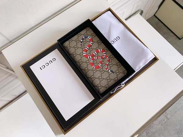 グッチ財布コピー全体デザイン